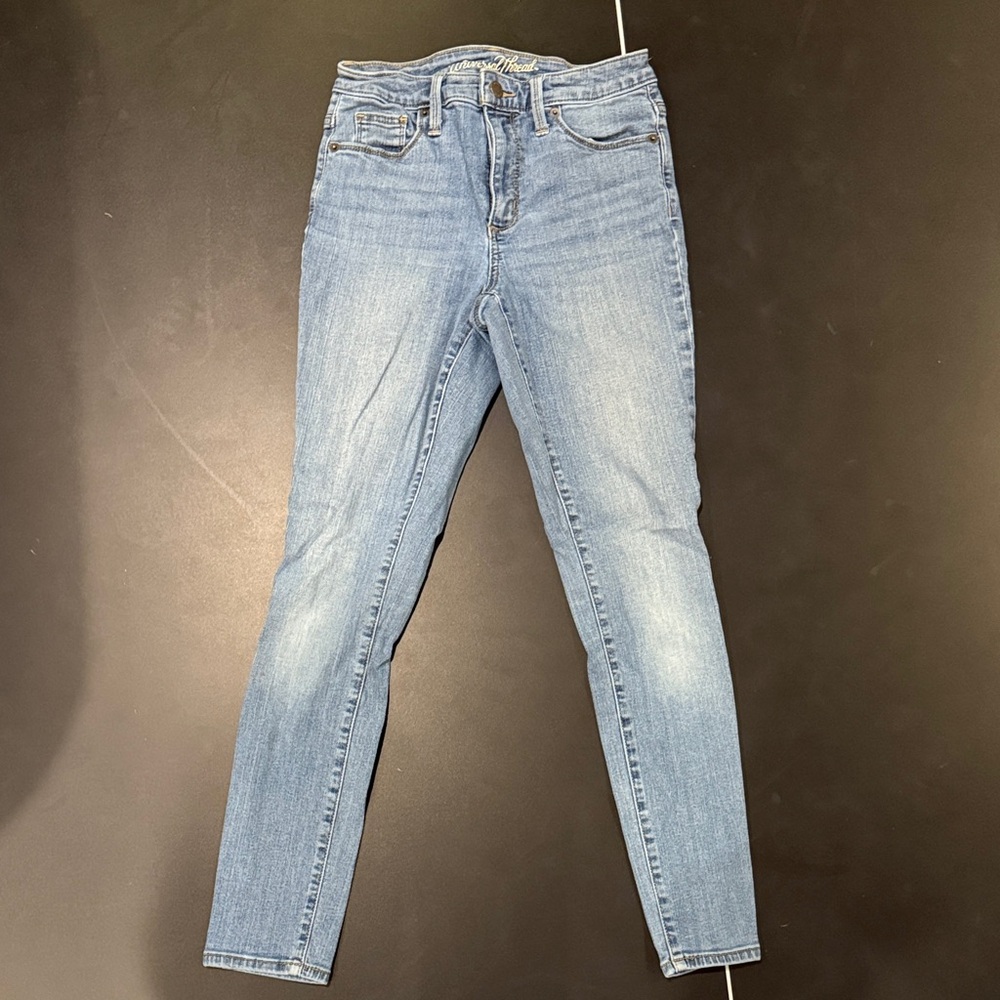 Universal Thread Light Blue Skinny Jeans